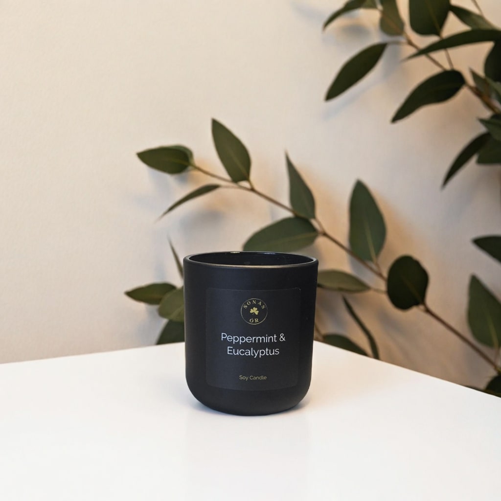 Peppermint Eucalyptus candle with eucalyptus & peppermint, from Sonas Ór